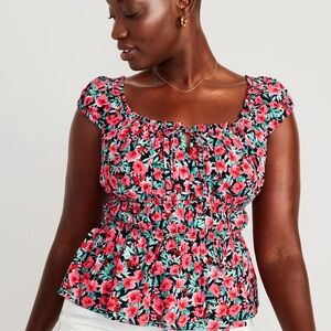 ✳️Old Navy Smocked Peplum Blouse